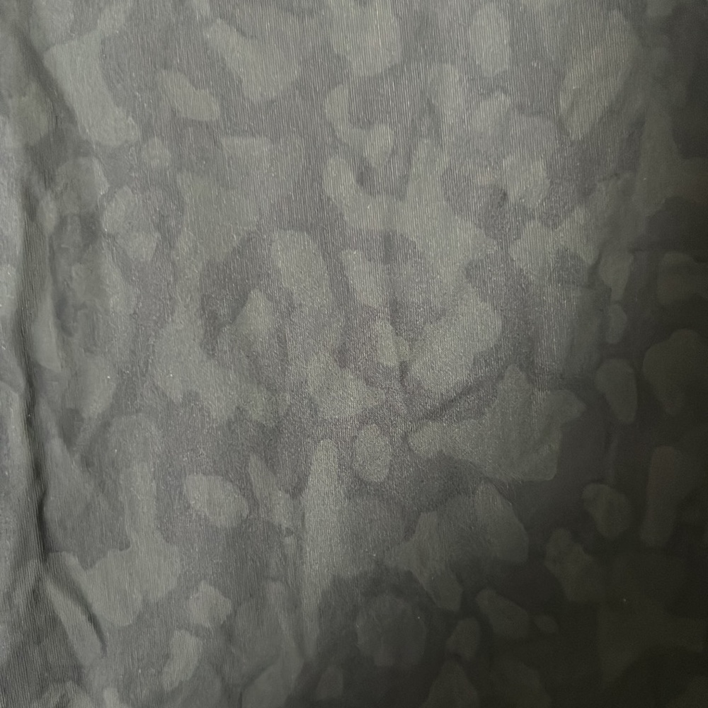 Lululemon Tank - Picture 2 of 5
